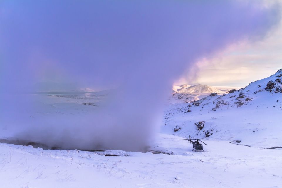 1-Hour Helicopter Tour in Iceland: The Geothermal Tour - From Reykjavík Domestic Airport to a Geothermal Landing