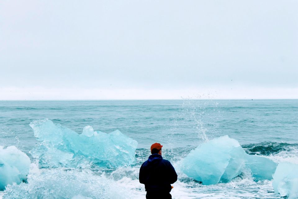 2 Day Iceland Winter Tour to South Coast - Hotel Choice, Luggage Moves, and How to Pack for Real