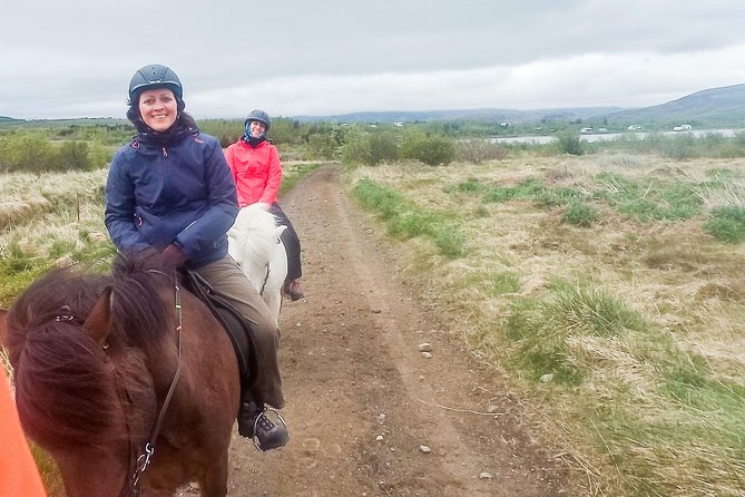 2 hours Private Horse Riding to Lake Hafravatn, Reykjavík - Mos - Riding toward Lake Hafravatn: what the time in the saddle feels like