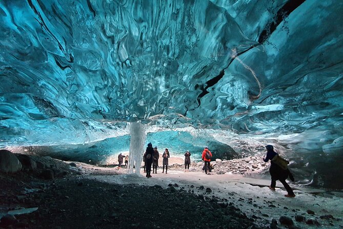 3-Day Golden Circle, South Coast & Ice Cave - Small Group Tour - Group Size, Pace, and Winter Comfort (What You’ll Feel)