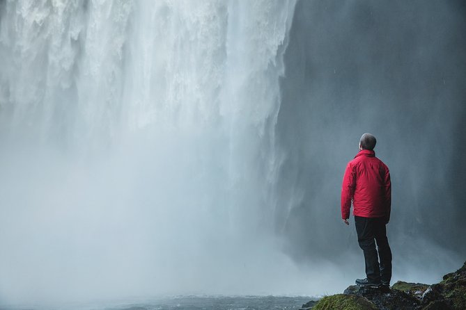 3-Day Ice Cave, South Coast, Golden Circle and Northern Lights - Day 1: Pingvellir to Geysir and Gullfoss without wasting a minute
