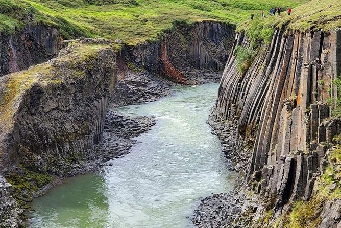 4, 5, 6 or 7-Day Small-Group Ring Road Tour from Reykjavik - Day 1: Seljalandsfoss, Skógafoss, Reynisfjara, and Sólheimajökull Ice Time