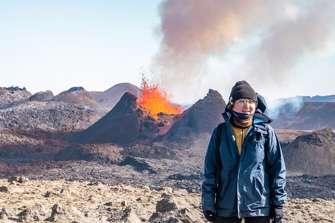 4-Day Iceland: Golden Circle, South Coast, Volcano Hike & Northern Lights - Day 4: The Geldingadalir Volcano Hike and the Northern Lights Night Shift