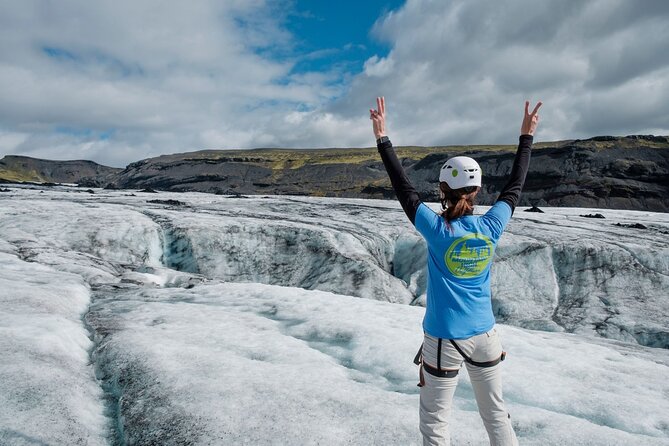 4 Day Northern Lights Adventure - Ice Caves & 4x4 Super Jeeps - Midgard Base Camp, Hot Tub Recovery, and the Forecast Rhythm