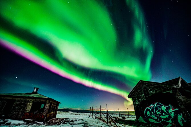 4x4 Reykjavik Northern Lights Tour with Photographer — Aurora RVK - Small group size: more attention, but guide style can vary
