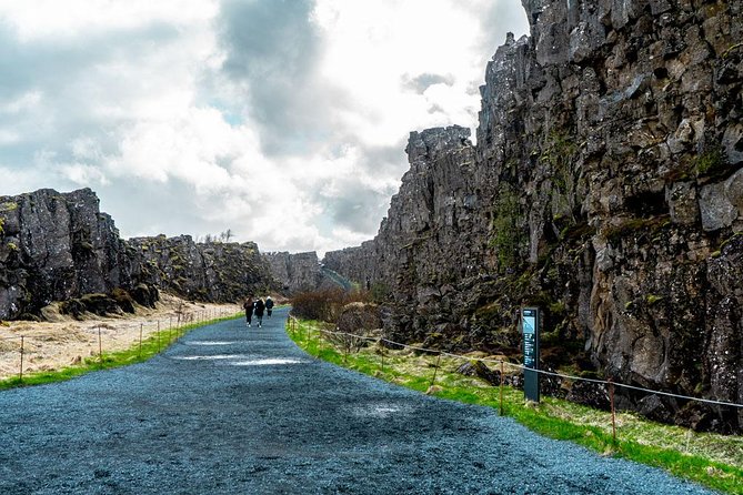 6-Day Around Iceland Small-Group Tour from Reykjavik with Accomm - Day 4: Dettifoss thunder, Mývatn geothermal stops, and Godafoss elegance
