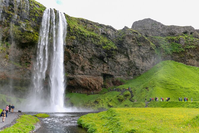 6 Day Iceland Ring Road Highlights Tour With Accommodation - Day 4: Stuðlagil, Dettifoss power, and Mývatn geothermal variety