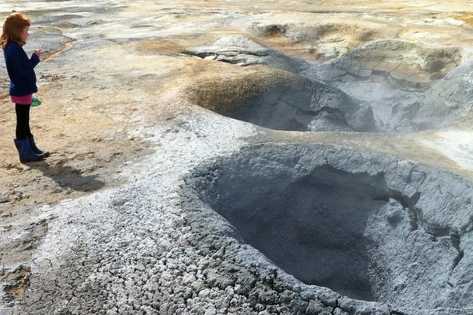 7 Day Around Iceland Tour- PRIVATE TOUR - Thingvellir and the Golden Circle’s Strong Start