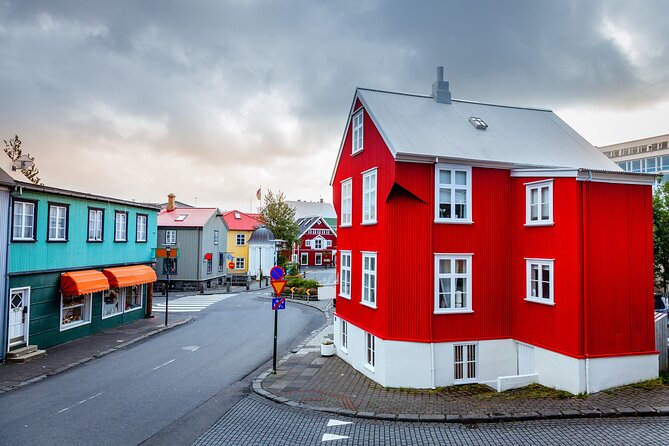 7-Day Small Group Journey Around Iceland - Price and Value: What $2,221.59 Really Buys