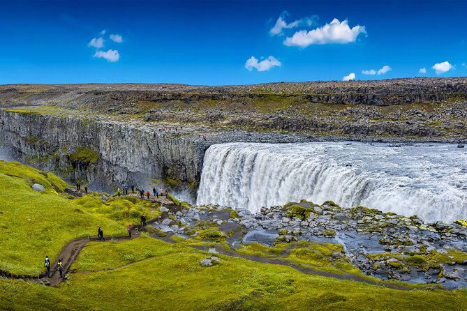 7-Day Small Group Journey Around Iceland - Day 1 in Reykjavík: Arrival and Getting Your Bearings
