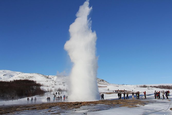 8-Day Small Group Tour Around Iceland from Reykjavik - Day 5: Mývatn’s Geothermal Drama and Goðafoss