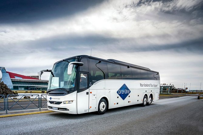 Airport Express Shared Departure transfer from Reykjavik City to Keflavik Airport - Price and shared-seat value: why $29.81 often beats the taxi