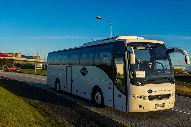 Airport Express Shared Departure Transfer from Reykjavik Hotels to Keflavik Airport - What People Typically Get Right (and What to Watch For)
