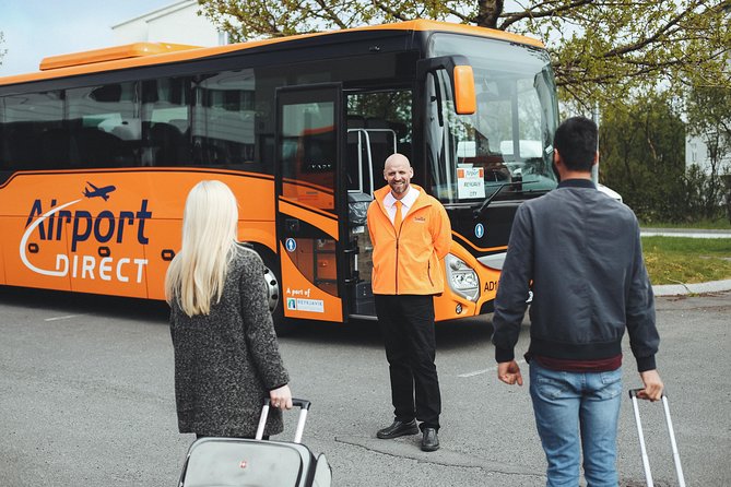 Airport Transfer in Iceland from Reykjavik City to Keflavik Airport with Hotel Pick Up - Luggage Rules and Real-World Handling