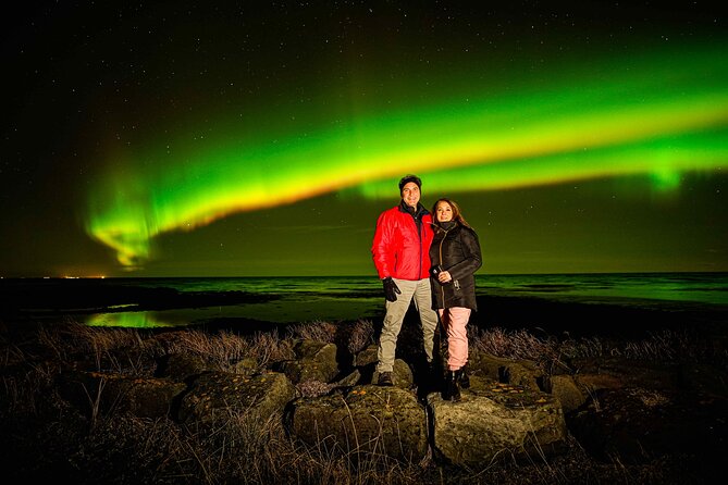 Award Winning Private Northern Lights Tour with All Inclusive - Door-to-door pickup in Reykjavik: less hassle, more sky time