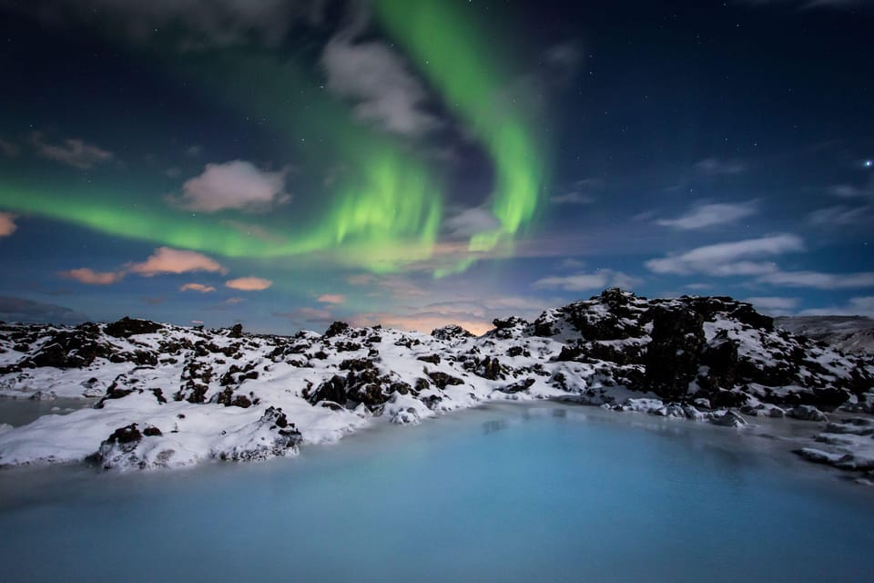 Blue Lagoon: Admission Package with Drink, Towel, and Mask - Where Blue Lagoon fits in your Iceland trip