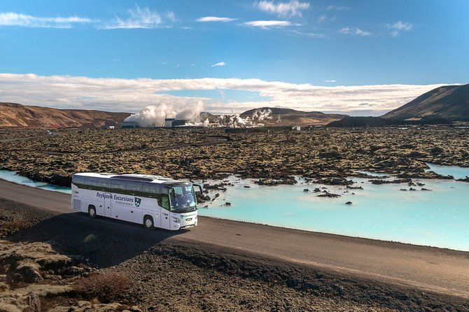 Blue Lagoon Return Bus Transfer from Reykjavik - Weather reality: why timing matters in Iceland
