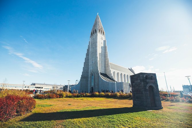 City Sightseeing Reykjavik Hop-On Hop-Off Bus Tour: 24 or 48-Hour - Getting on at Harpa and using your voucher without drama