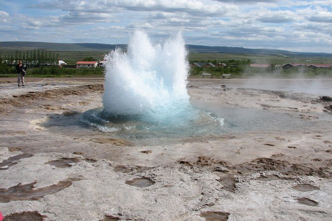 Day Trip to the Golden Circle and Blue Lagoon from Reykjavik - Kerið Crater: Short, Volcanic, and Not Included