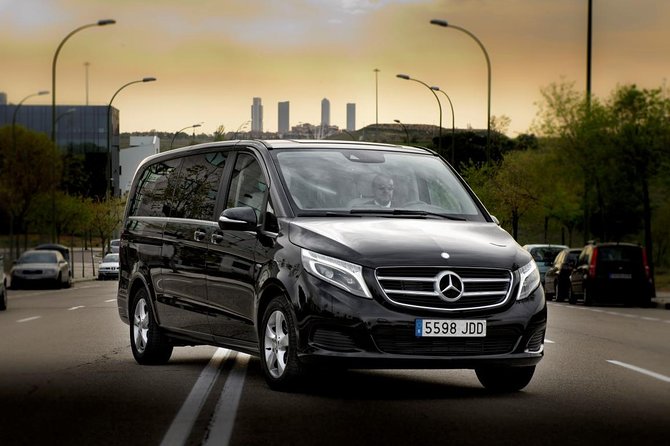 Departure by Luxury Van Reykjavik City to Reykjavik Airport KEF - The Mercedes Vito-style van (or similar) and why comfort pays off