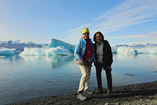 Diamond Beach & Jökulsárlón Floating Glacier Guided Day Tour - Reykjavik Pickup, Private Pace, and the Comfort Details That Matter
