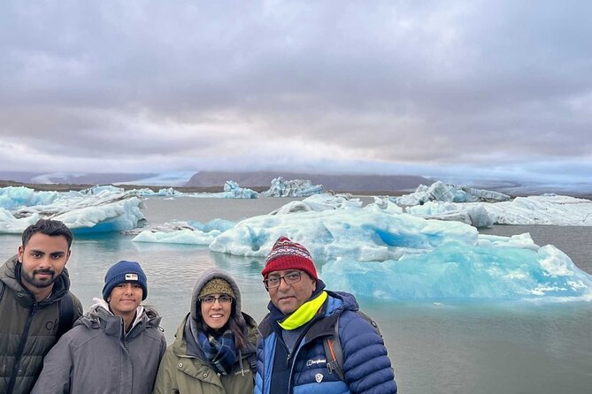 Diamond Beach & Jökulsárlón Floating Glacier Guided Day Tour - Guides Who Keep the Day Moving: Tomas, Sultan, and Ticket Help