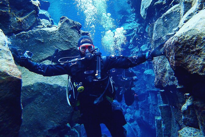 Dive the Divide: Silfra Fissure Scuba Tour | Meet at Thingvellir - Who should book this Silfra fissure scuba tour