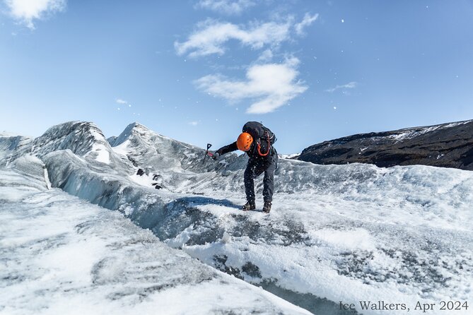 Easy Hike on Sólheimajökull Glacier - Why Sólheimajökull’s Icewalk Feels Like More Than a Stroll