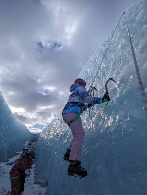 Exclusive Ice Climbing Experience on Sólheimajökull - What to bring (and what happens if you don’t)