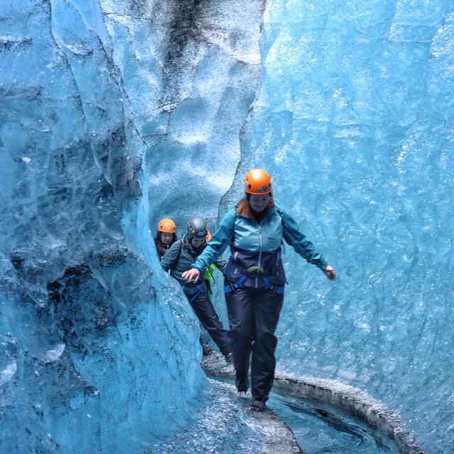 From Jökulsárlón: Ice Cave and Glacier Exploration Tour - Jökulsárlón Start: the 10:00 meeting and the ride that sets the tone