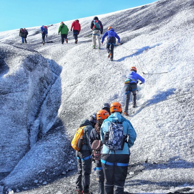 From Jökulsárlón: Ice Cave and Glacier Exploration Tour - The Ice Cave Experience: selecting the best cave of the season