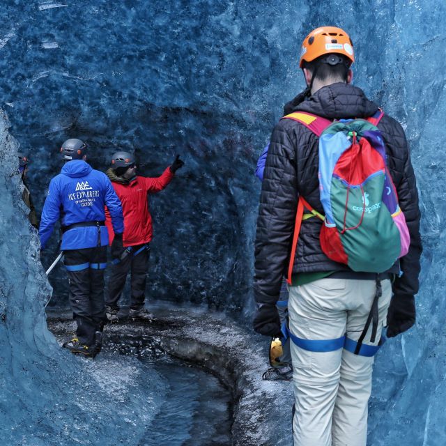 From Jökulsárlón: Ice Cave and Glacier Exploration Tour - Photos in glacier light: how to actually get good shots