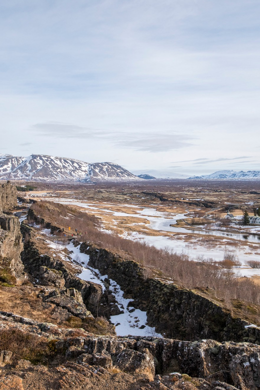 From Reykjavik: 3 Day Family Package - Golden Circle in One Compact Day: Geysir, Gullfoss, Þingvellir, and Kerið