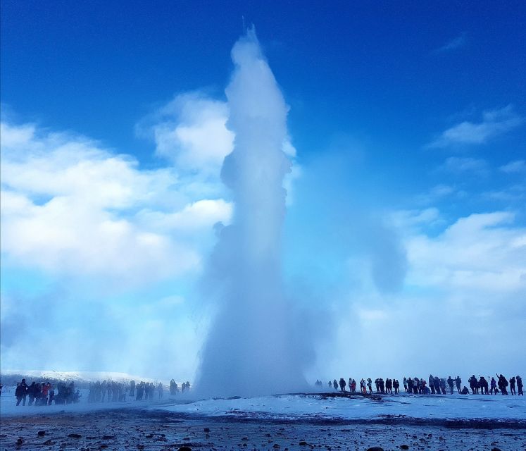 From Reykjavik: 3-Day South Coast Winter Tour with Ice Cave - What makes this winter South Coast tour feel worth it