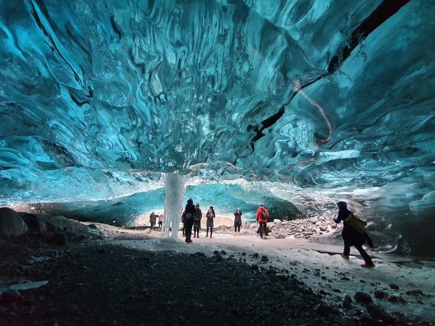 From Reykjavik: 3-Day South Coast Winter Tour with Ice Cave - Transportation comfort and how to protect your time