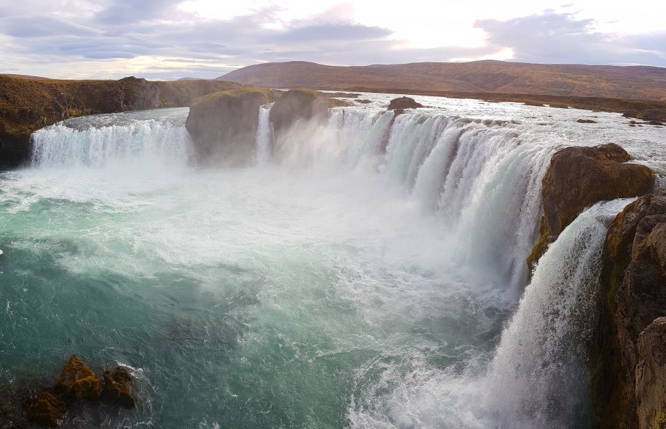 From Reykjavík: 4, 5, 6 or 7-Day Small-Group Ring Road Tour - Day 3 at Lake Mývatn: volcanic weirdness, Dettifoss, Góðafoss, and spa options