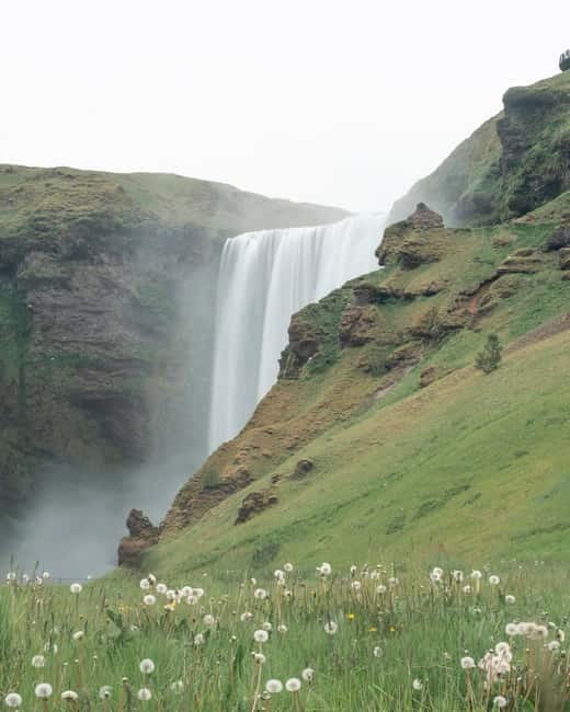From Reykjavík: 6-Day Around Iceland Ring Road Tour - Guide quality matters more than you think (and how to protect your experience)