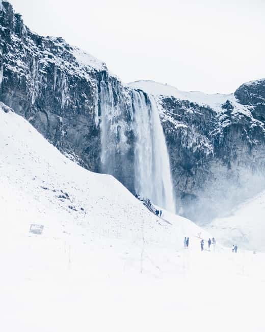 From Reykjavík: 6-Day Around Iceland Ring Road Tour - Day 2: Vík and the Katla Ice Cave, then Jökulsárlón and Diamond Beach