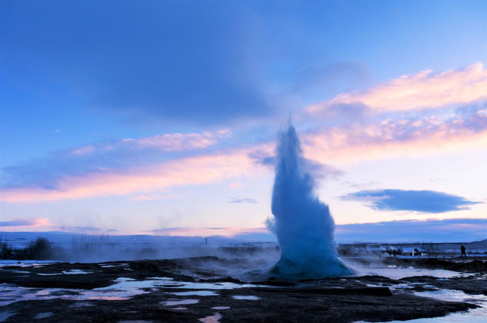 From Reykjavik: Best of Golden Circle Guided Tour - Gullfoss Waterfall: a 32-meter drop that sounds louder than it looks