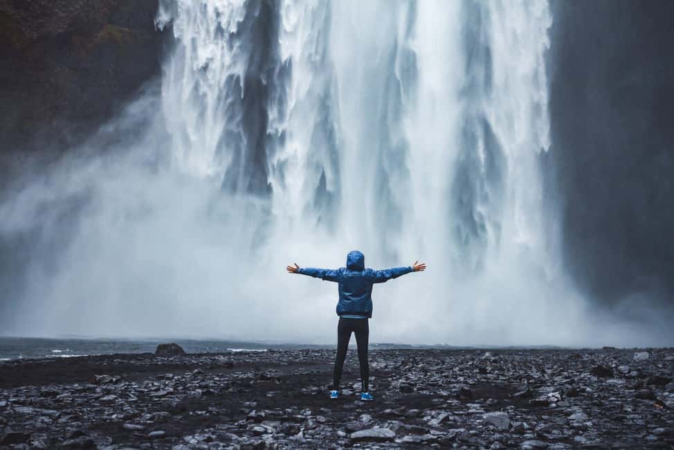 From Reykjavík: Best of Iceland 6-Day Stopover Tour - Golden Circle in One Big Day: Þingvellir, Geysir, and Gullfoss