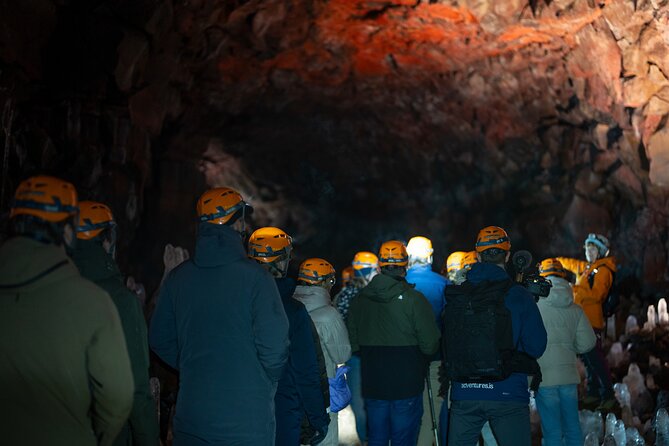 From Reykjavík: Evening Lava Tunnel Tour and Northern Lights Tour - Pickup and timing: how to avoid the most common tour-miss problem