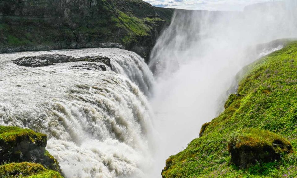From Reykjavik: Full Day Whale Watching & Golden Circle Tour - Thingvellir National Park: Continents Collide (Without a Long Detour)