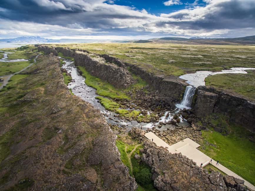 From Reykjavik: Golden Circle and Secret Lagoon Day Tour - The ride between stops: where the day gains momentum (and patience)