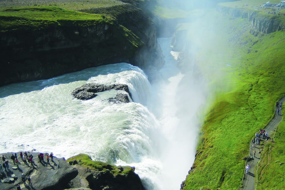 From Reykjavik: Golden Circle Full-Day Tour - What to wear: Iceland weather will not negotiate
