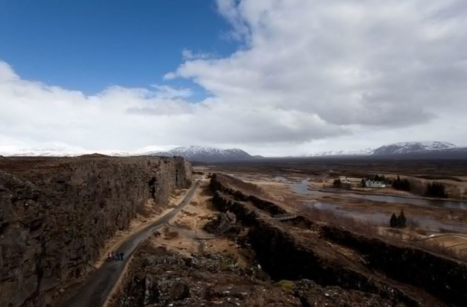 From Reykjavik: Golden Circle & Kerið Full-Day Tour - Geysir hot spring area and Strokkur timing