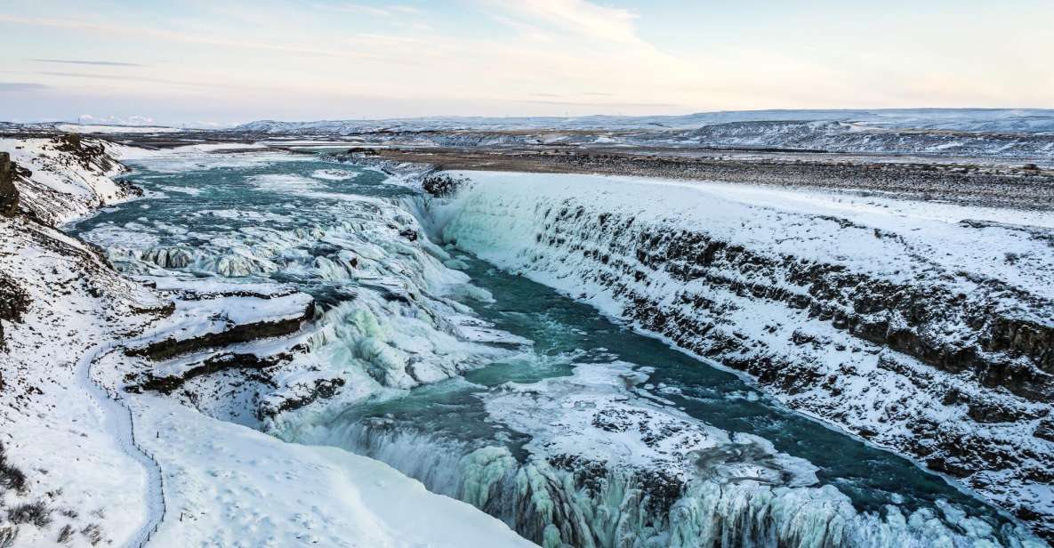 From Reykjavík: Golden Circle & Northern Lights Combo - Thingvellir National Park: Alþingi and tectonic plates, not just ruins