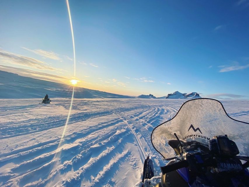 From Reykjavik: Golden Circle Super Jeep & Snowmobiling Tour - Gullfoss Waterfall: A Big Drop on the Hvítá River