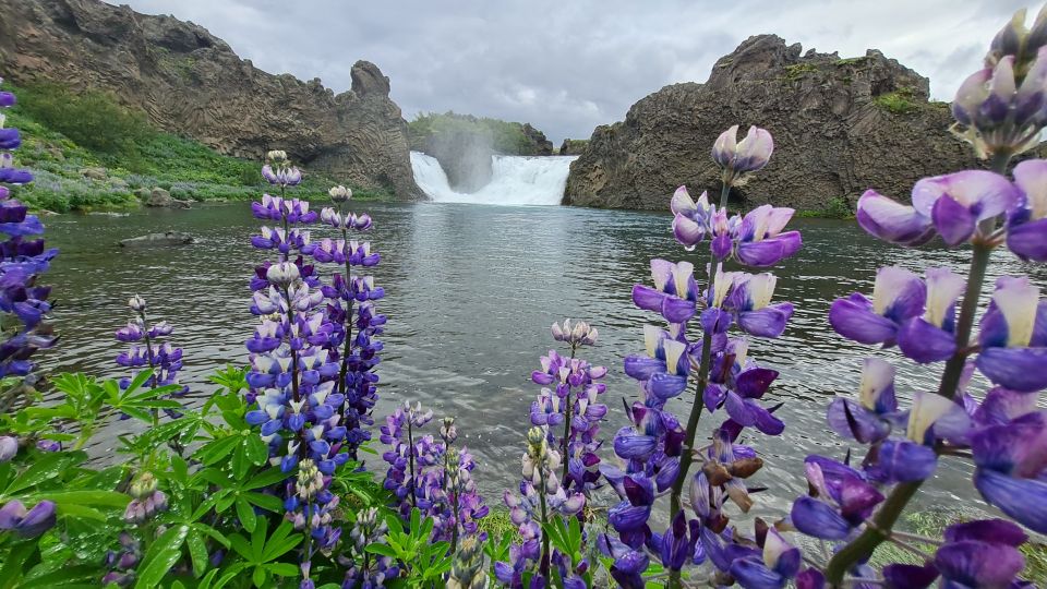 From Reykjavik: Highlands Jeep Tour & Landmannalaugar Hike - Háifoss, Granni, and a 120-meter canyon drop