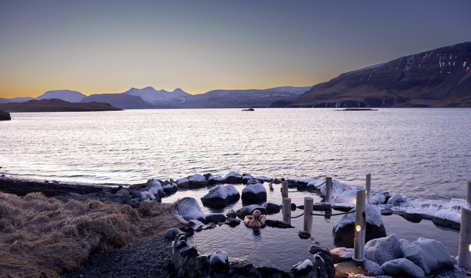 From Reykjavik: Hvammsvík Hot Spring with Transportation - Inside Hvammsvík: pools, temperatures, and the sea-cold contrast