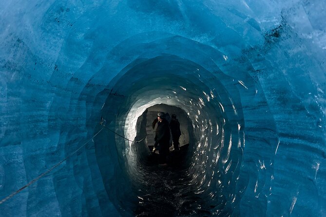 From Reykjavik: Katla Ice Cave and South Coast Day Tour - Reynisfjara black sand beach: wind, basalt cliffs, and a lunch reality